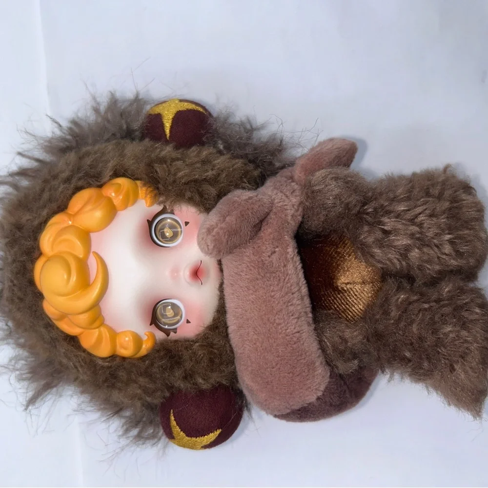 POP MART x Skullpanda You Found Me Series Sneaky Chestnut Doll Pendant - Picture 4 of 8